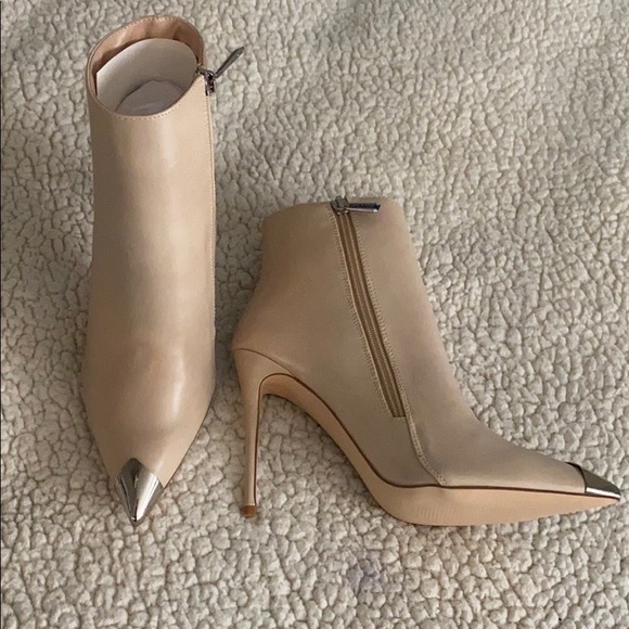 Faux Leather Tan Cream Boots - Picture 7 of 7